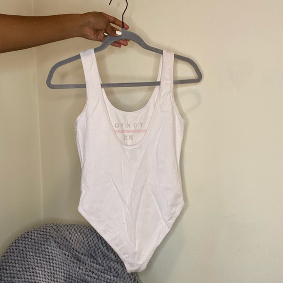 White, red and black bodysuit - Picture 2 of 4